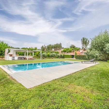 Refreshing Poolside Escape In Ponte De Sor Hotel Exterior foto