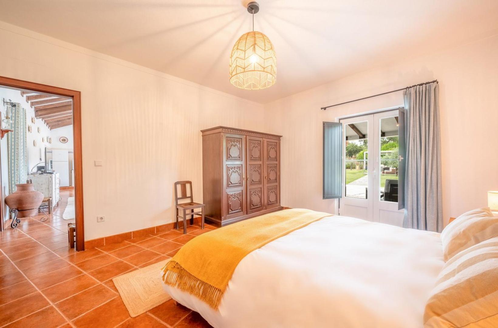Refreshing Poolside Escape In Ponte De Sor Hotel Exterior foto